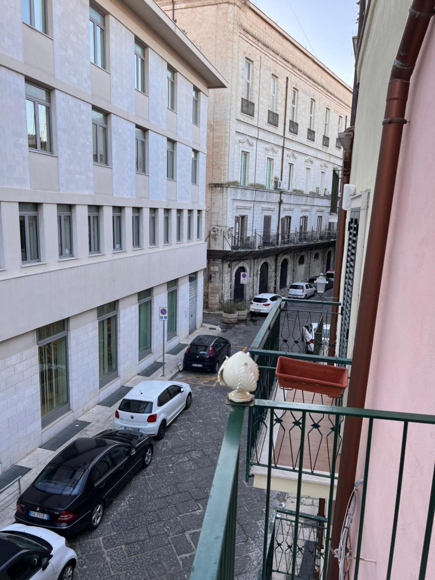 Dimora Le Scalette Apartment Bari Exterior foto